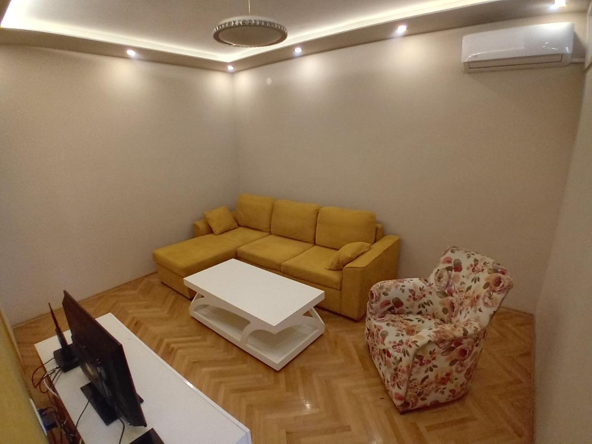 Apartments Mellon Podgoriţa Exterior foto